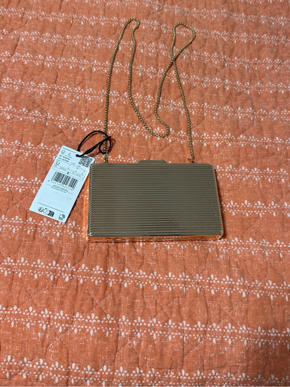 Mango Metallic Gold Ribbed Chain Clutch